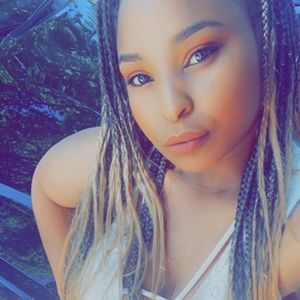 Meet your Posher, Lilian